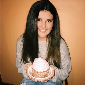 Meet your Posher, Megan